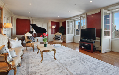 David Bowie’s Former Manhattan Pad Hits Market for $6.5M, Star’s Yamaha Piano Included